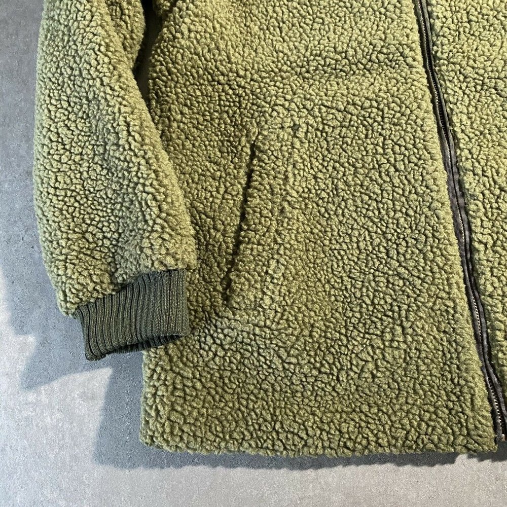 Abercrombie & Fitch deep pile Fleece Jacket Medium - Picture 2 of 7
